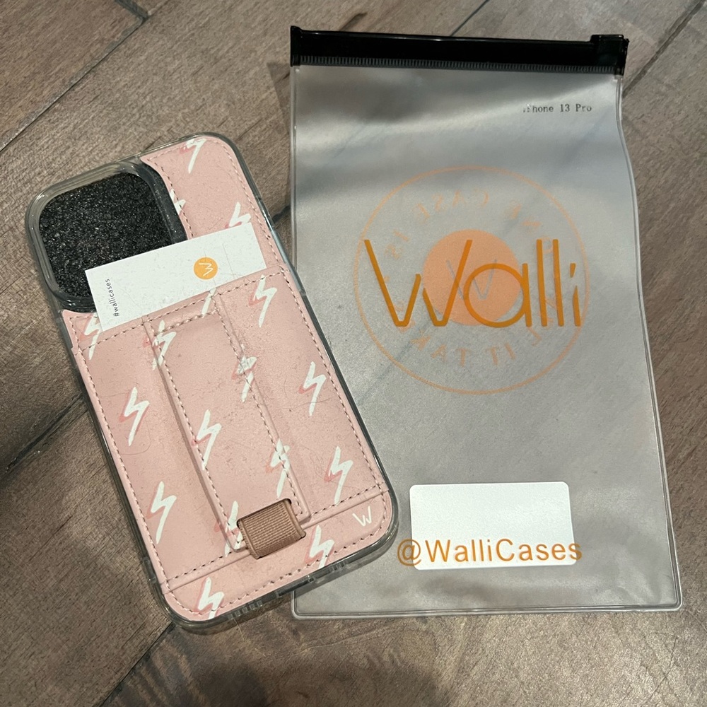 Walli iPhone 13 Pro case